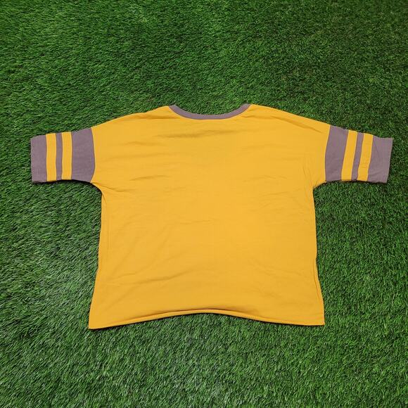 Official Harry Potter Hogwarts T-Shirt Womens Medium Boxy Cropped Fit - Picture 3 of 4